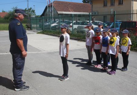 19. tekmovalno gasilsko  srečanje pionirjev in pionirk 14 Foto Ljubo Vukelič
